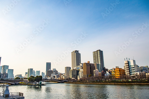大阪天満橋から見える中之島と淀川