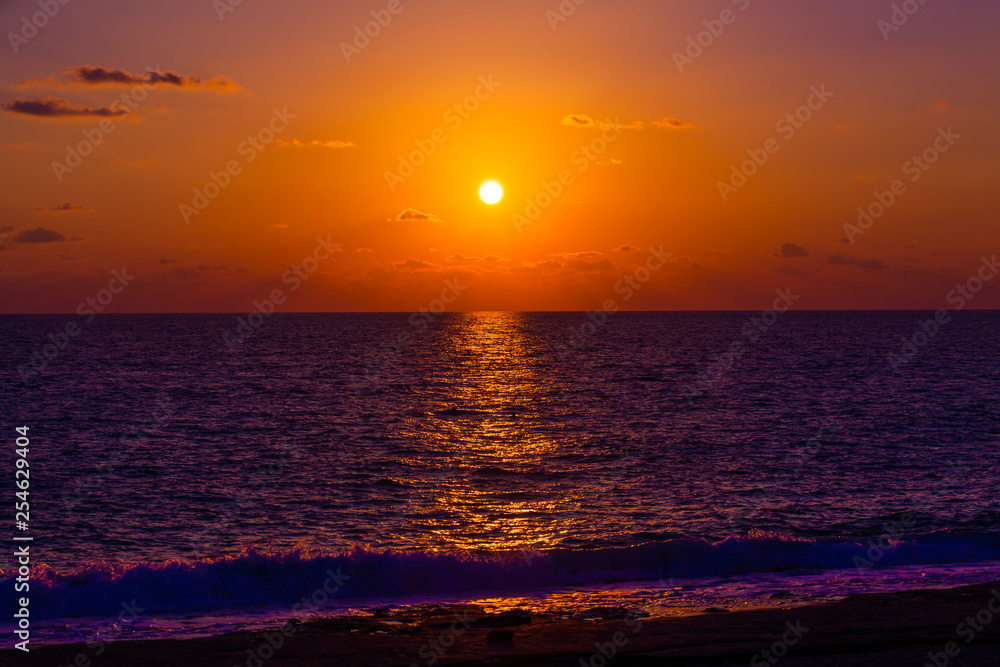 Obraz premium sunset and sea