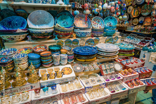 Turkish decorative porcelain  in the Grand Bazaar, Istanbul © EwaStudio