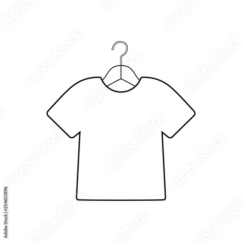 Icono plano lineal camiseta en percha en color negro