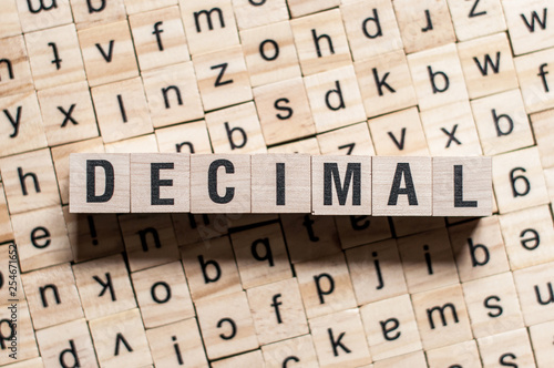 Tableau sur toile the word of DECIMAL on building blocks concept