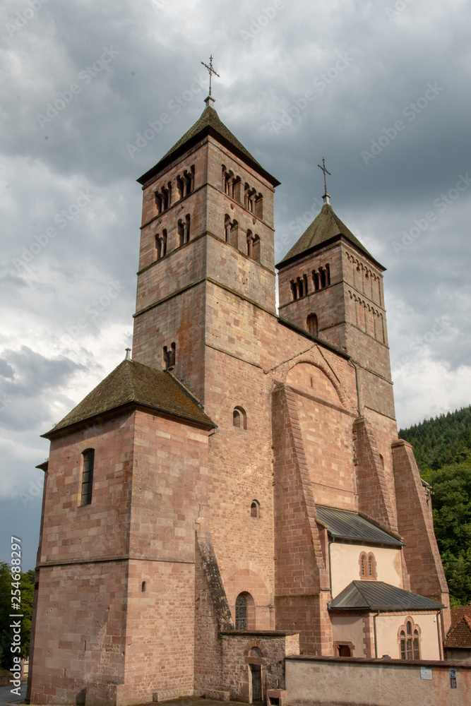 Abbaye de Murbach dans le val de Murbach, Alsace