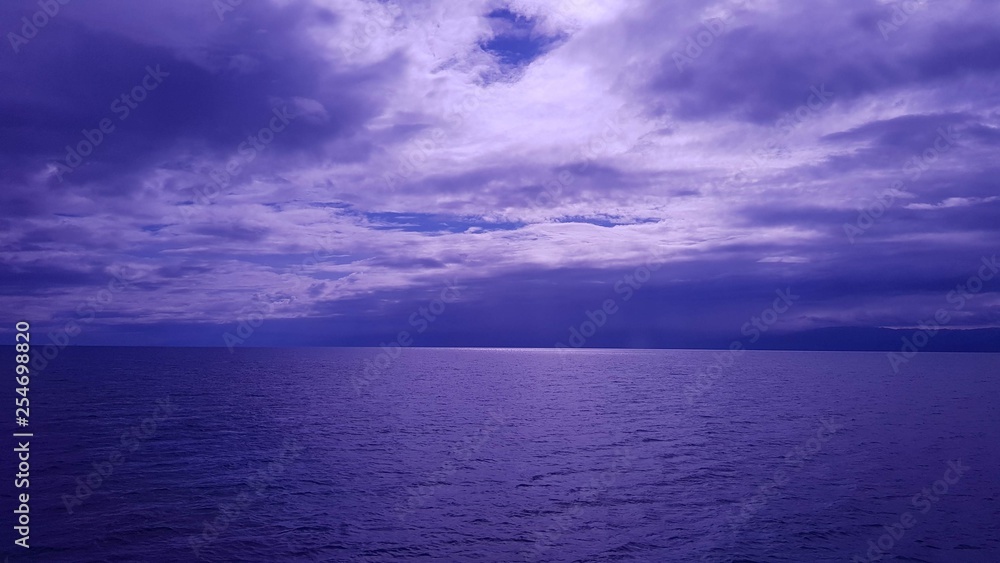 Fototapeta premium Violet Flows