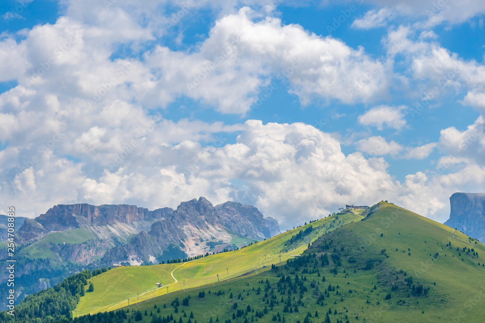 Naklejka premium Beautiful alp landscape in the summer with a ski slope