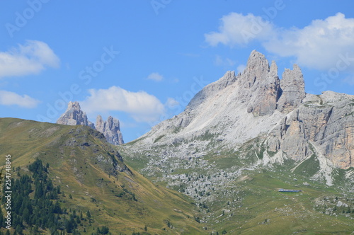 Titre : Dans les Dolomites, Italie-26 © indorienta