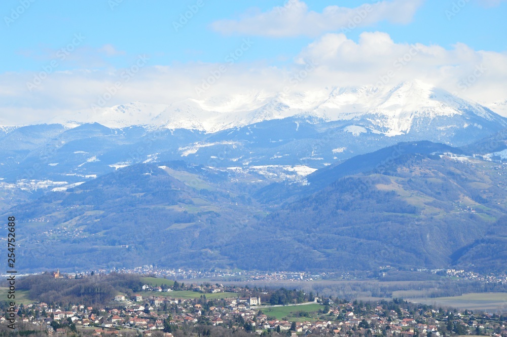 Massif de Bellodonne vu du Murier, Isère-9