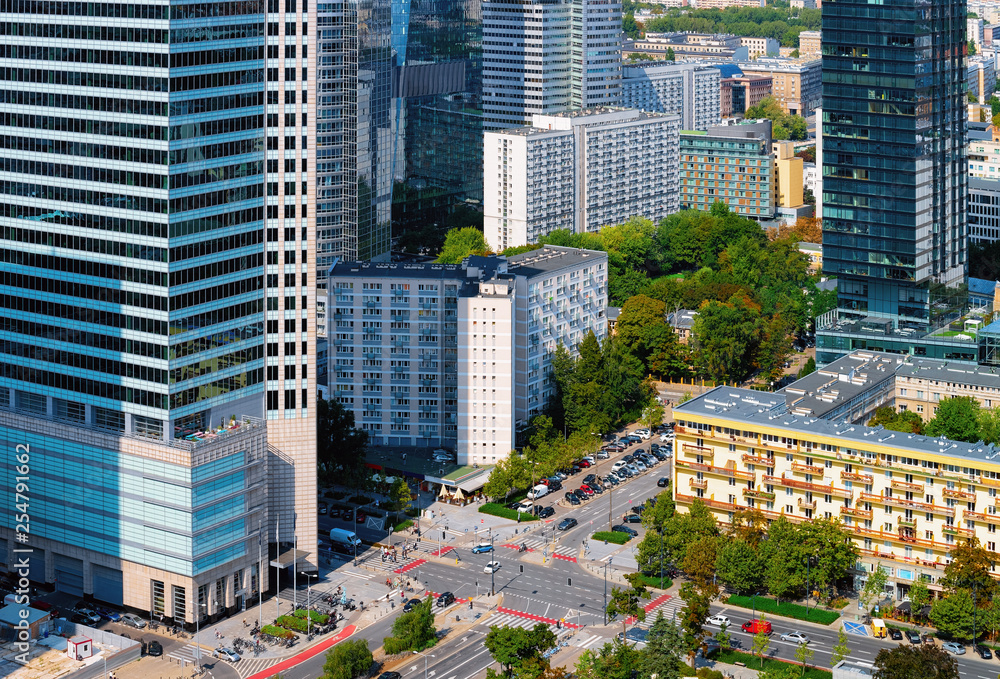 Obraz premium Skyline of road and modern skyscrapers in Warsaw city center