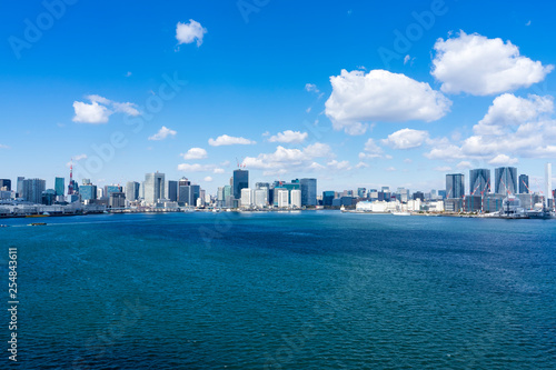 東京ベイエリアの風景　scenery of tokyo bay area © EISAKU SHIRAYAMA