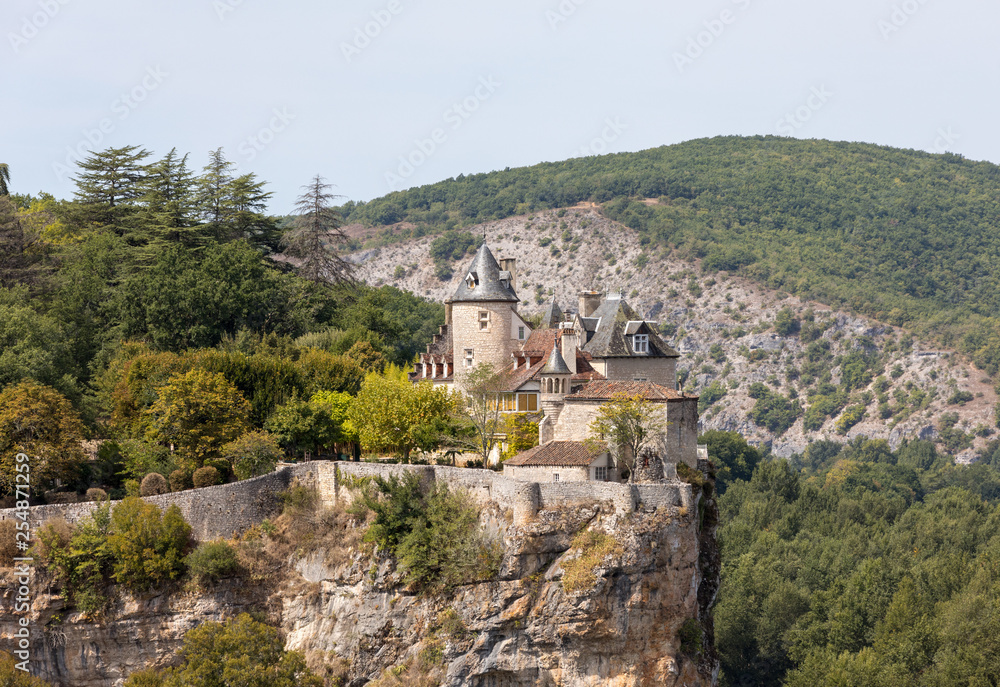 Fototapeta premium Castle of Belcastel in Lacave. Lot, Midi-Pyrenees, France