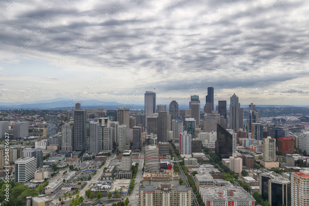 Fototapeta premium Aerial view of Seatle