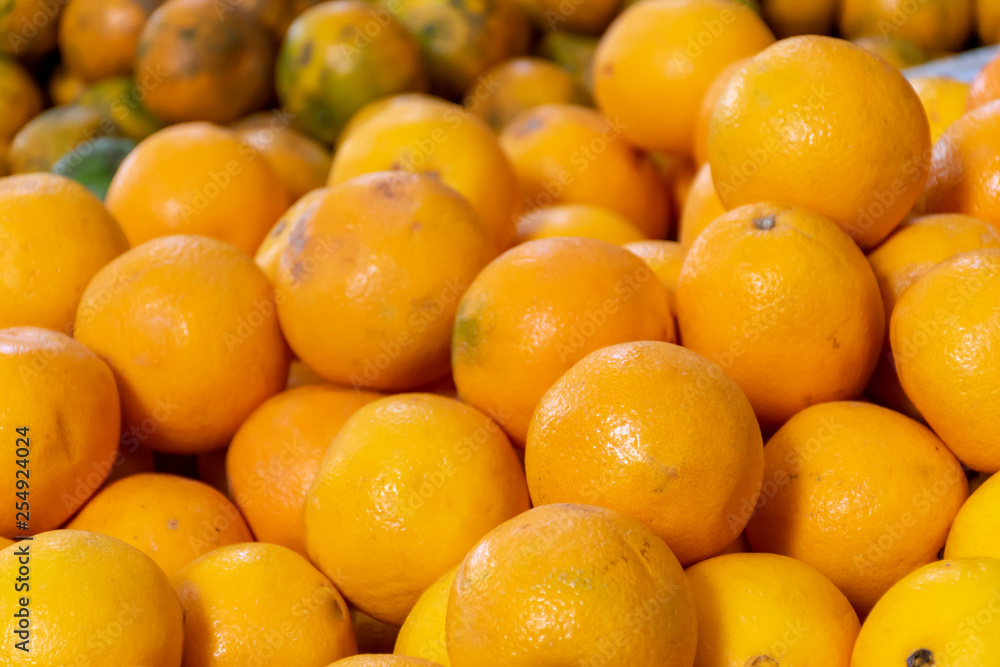 Fresh oranges sold in the fruit market Fresh oranges sold in the fruit market