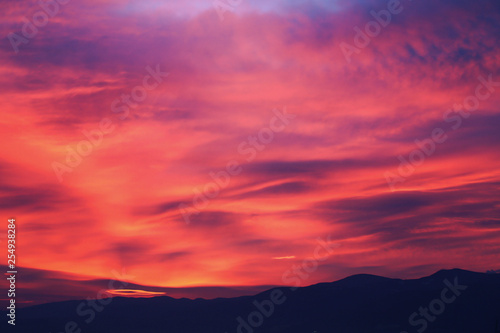 sunset in the mountains © Ali Tellioglu