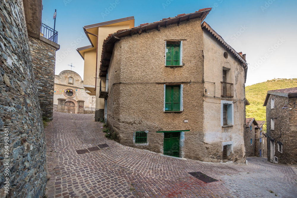 Centro storico Fonni (Nuoro) - Sardegna - Italia