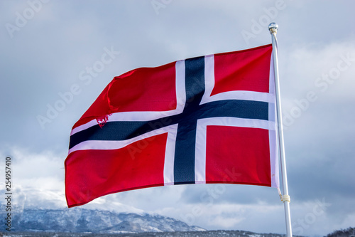 Drapeau Norvégien de la Norvège dans le vent