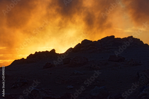 Sonnenaufgang im Geothermalgebiet Hverir, Myvatn, Island