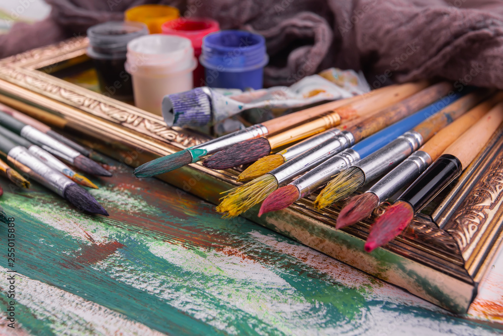 Fototapeta premium Paint brushes and paints for drawing.