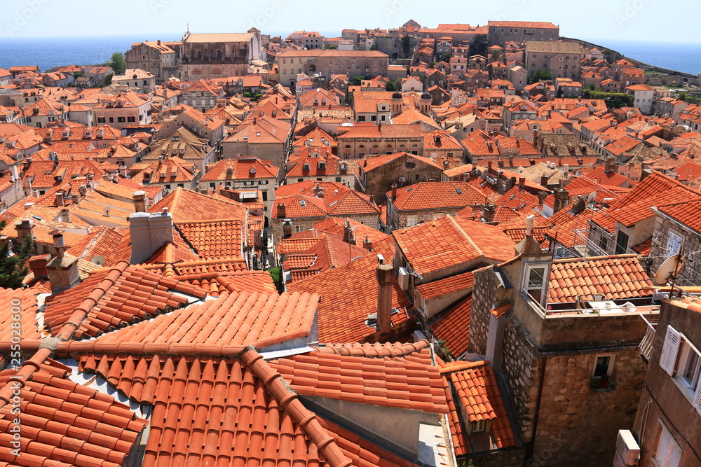 クロアチア　中世海洋都市ドブロヴニク　旧市街　城壁巡り