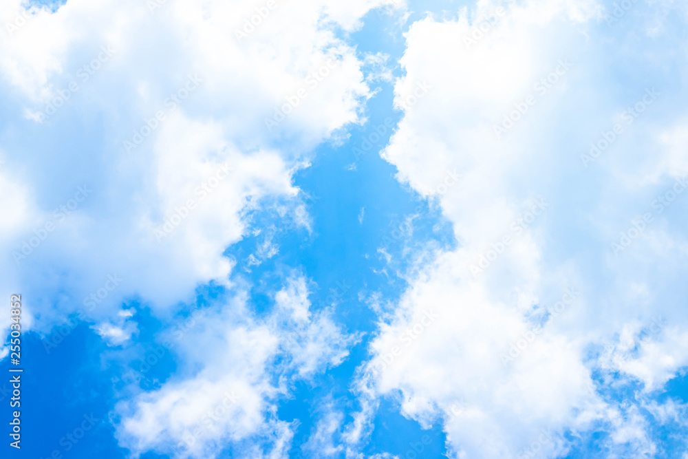 Obraz premium Blue sky and white clouds.