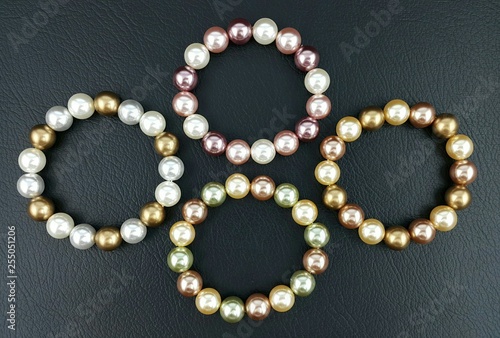 Pearl bracelet shiny for women jewelry