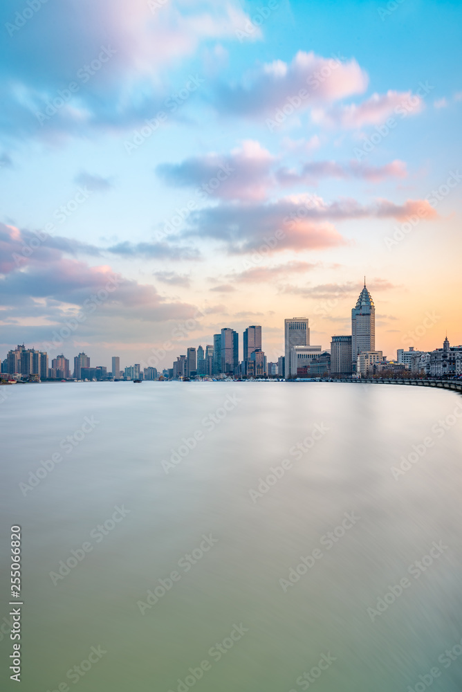 The scenery of Shanghai Waitan in the evening