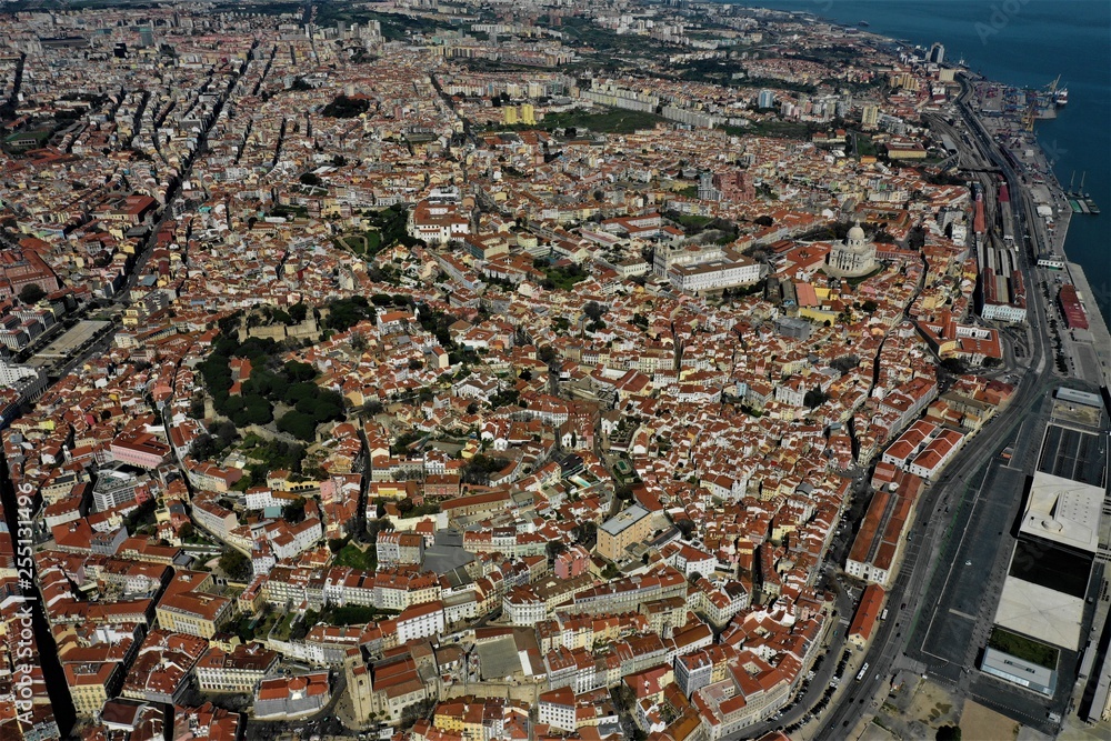 Obraz premium Lissabon aus der Luft
