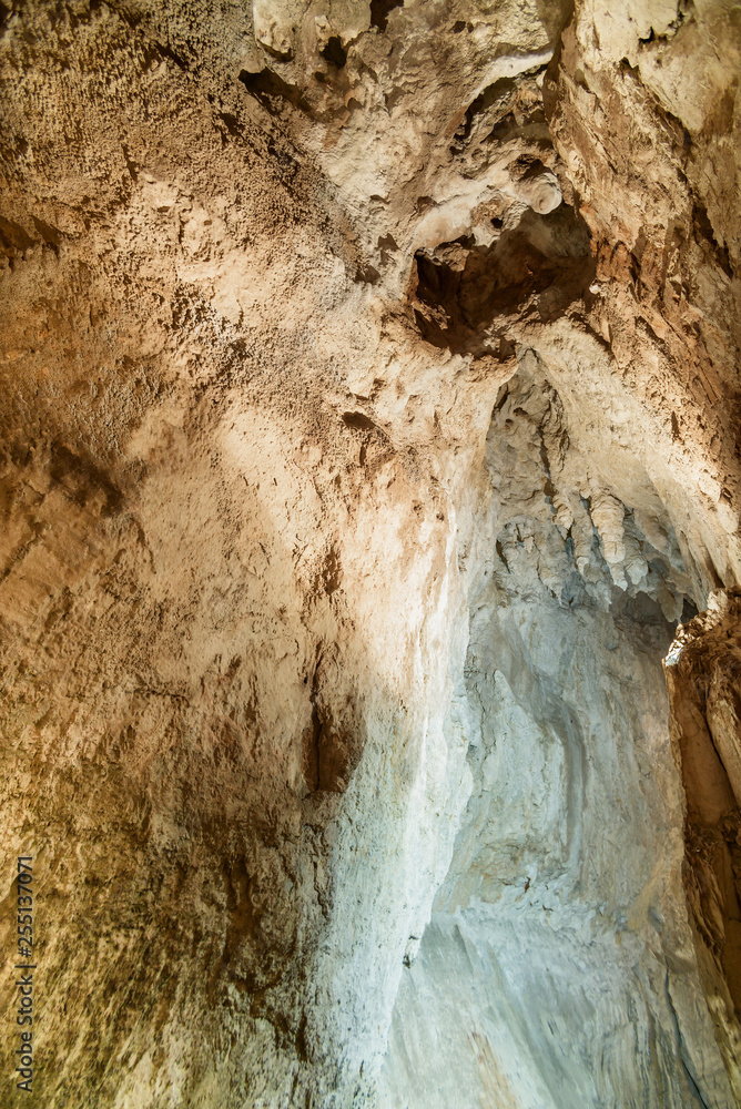 Obraz premium Ionel's (john's) cave in Romania Arieseni Mountains