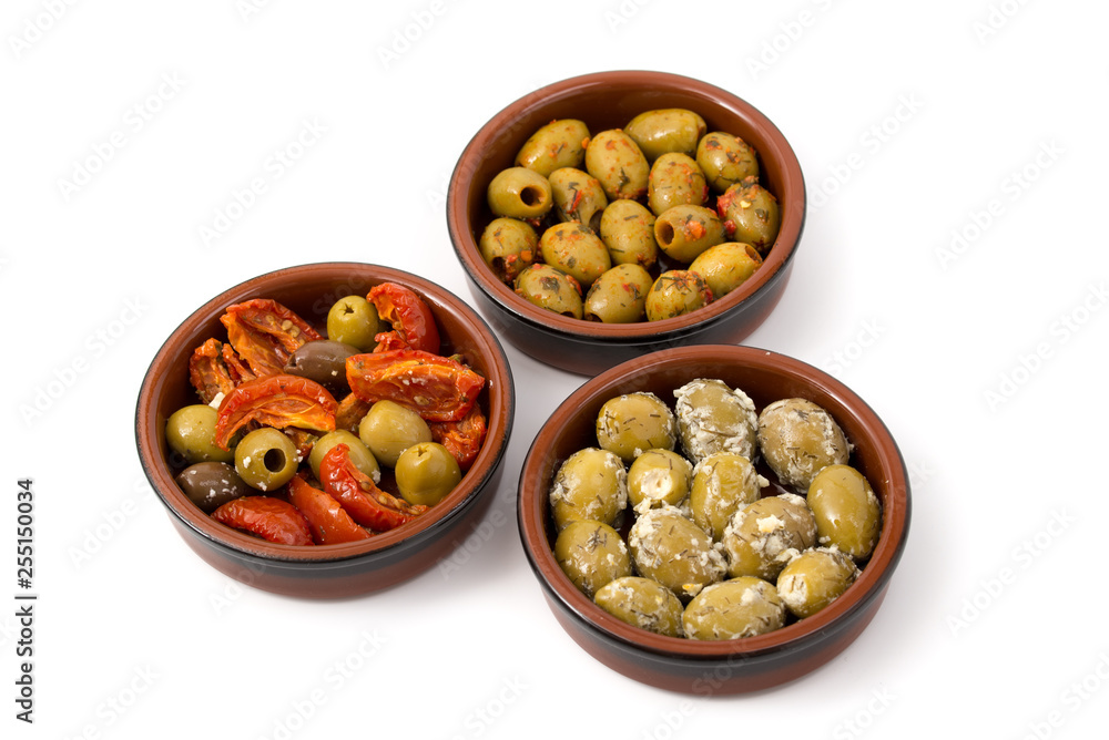 Grüne Oliven und halbgetrocknete Tomaten Grüne Oliven und halbgetrocknete Tomaten