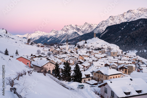 The little village of Ardez in the winter, Engadine, Canton of Graubunden, Switzerland, Europe