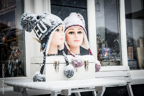 Snow at wintercaps on mannequins