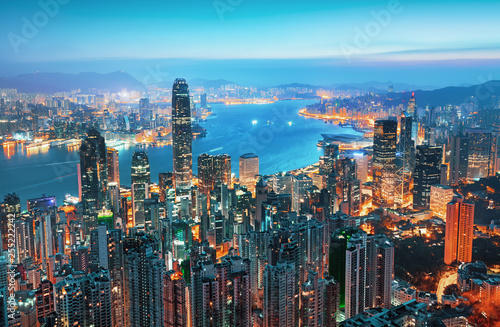 Obraz na płótnie Amazing view on Hong Kong city from the Victoria peak, China w salonie