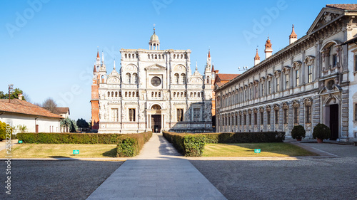 green court and church of Certosa di Pavia