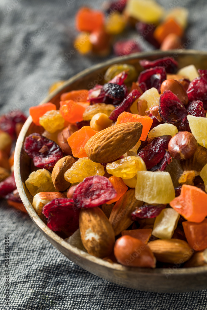 Healthy Dried Fruit and Nut Mix