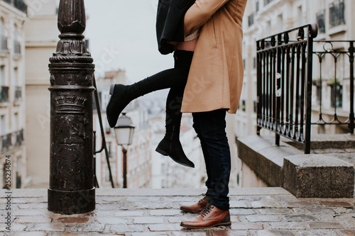 Deux amoureux à Montmartre photo
