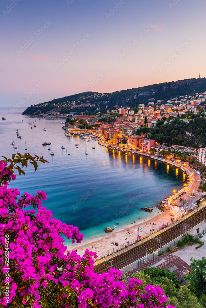 Villefranche sur Mer, France. Seaside town on the French Riviera (or Côte d'Azur). - obrazy, fototapety, plakaty 