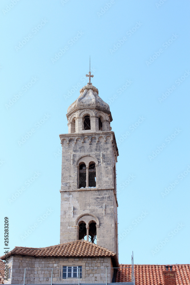 ドブロブニク　ドミニコ会修道院の鐘楼　