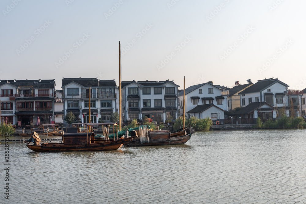 Fototapeta premium The sailboat on the Zhouzhuang Ancient Town