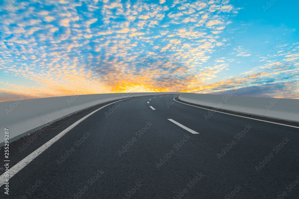 Naklejka premium Road surface and sky cloud landscape..