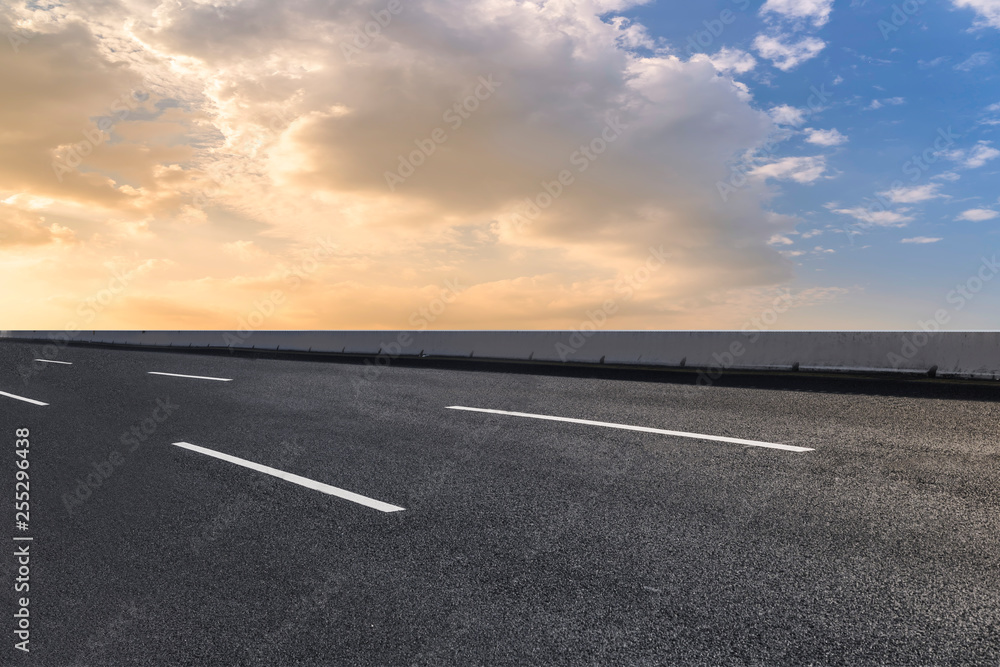 Fototapeta premium Road surface and sky cloud landscape..