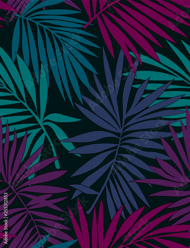 Tropical seamless pattern with leaves. Beautiful tropical isolated leaves. Fashionable summer background with leaves for Tropical seamless pattern. Palm tree leaves. For print, wallpaper, fabric.