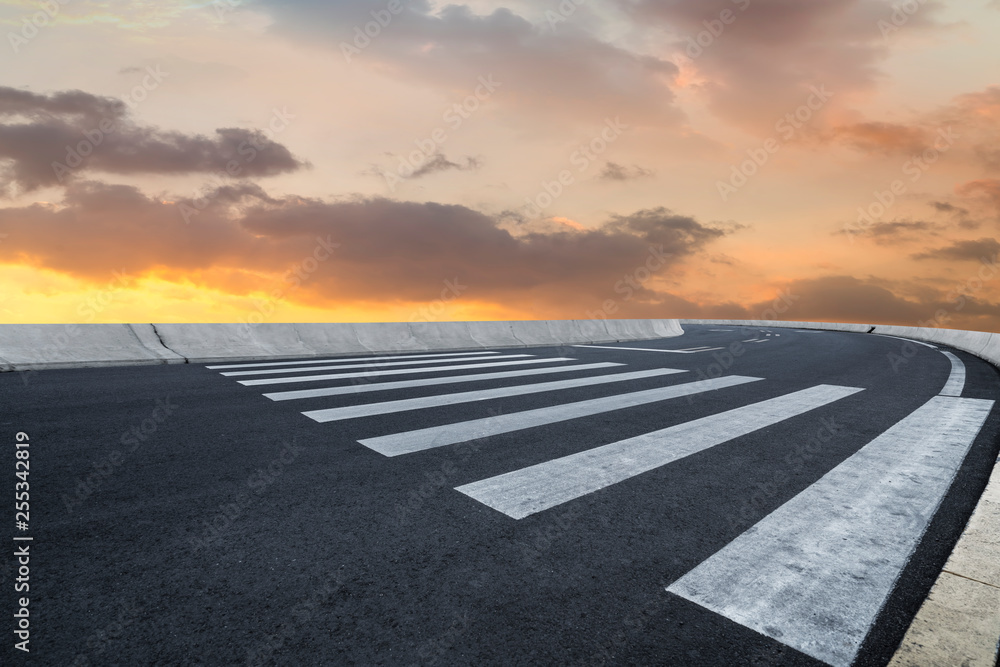 Fototapeta premium Road surface and sky cloud landscape..