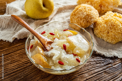 Canvas Print Chinese traditional gourmet rock sugar Sydney stewed tremella