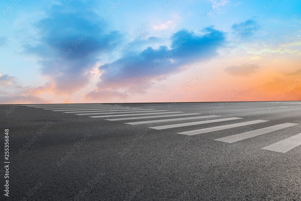 Fototapeta premium Road surface and sky cloud landscape..
