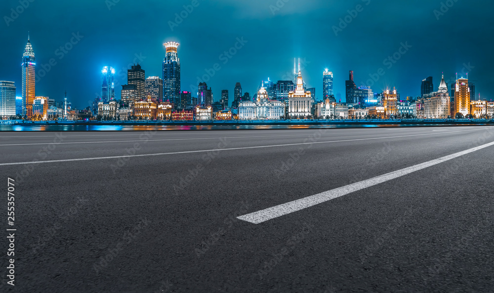 Obraz premium Urban Road, Highway and Construction Skyline..