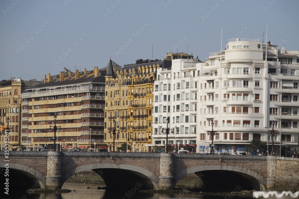 Naklejka premium Donostia