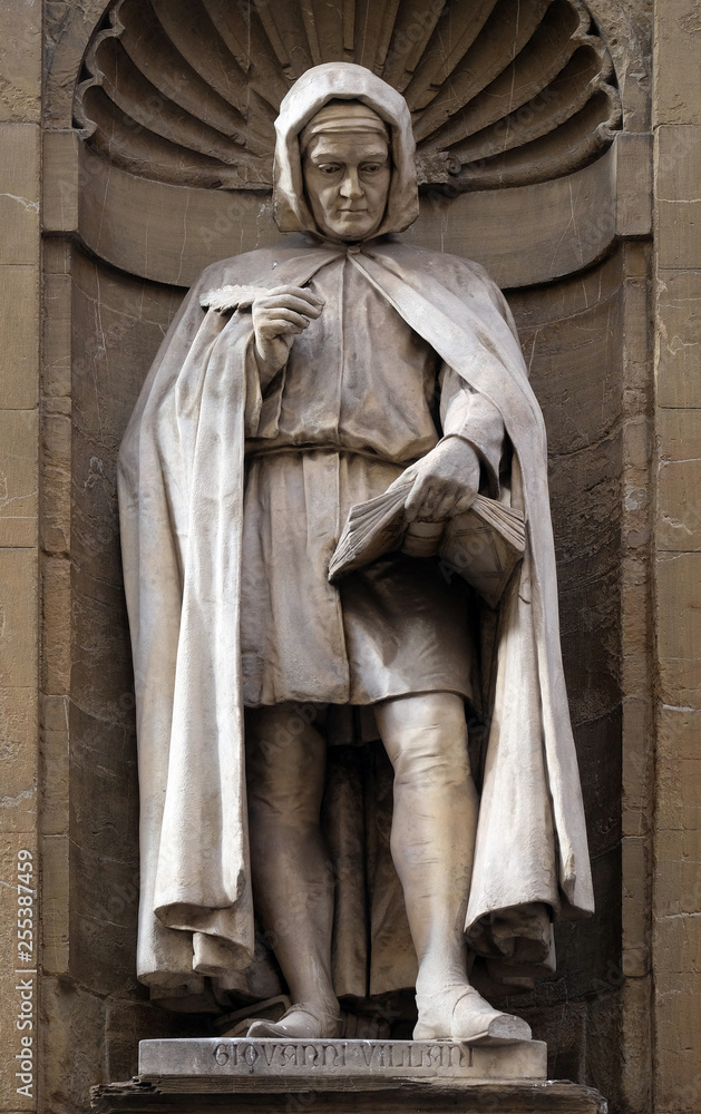 Fototapeta premium Statue of Giovanni Villani, Italian banker, official, diplomat and chronicler, Loggia del Mercato in Florence, Italy