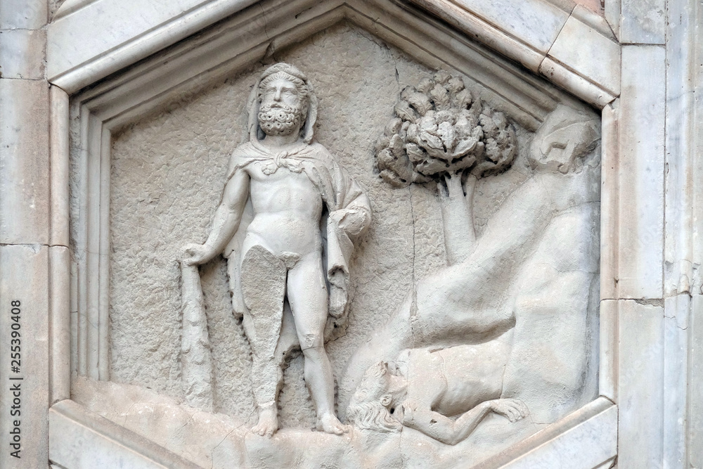 Hercules and Cacus from the workshop of Andrea Pisano, Relief on Giotto Campanile of Cattedrale di Santa Maria del Fiore (Cathedral of Saint Mary of the Flower), Florence, Italy