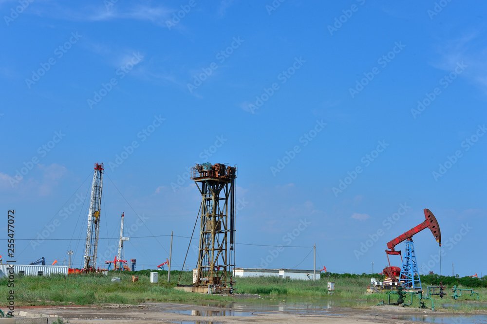 The oil pump The oil pump