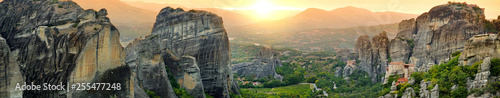 фотографія Panoramic view of Meteora valley, a rock formation in central Greece hosting one of the largest complexes of Eastern Orthodox monasteries, built on immense natural pillars