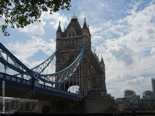 tower bridge