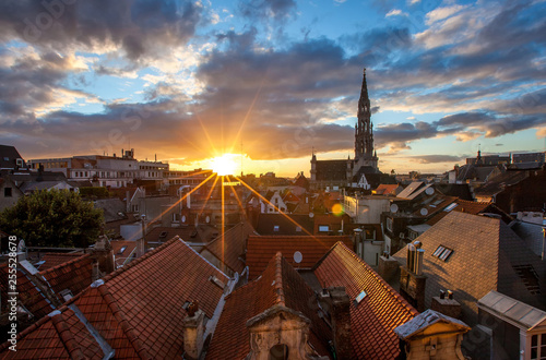 Wallpaper Mural Sonuntergang über Brüssel Torontodigital.ca